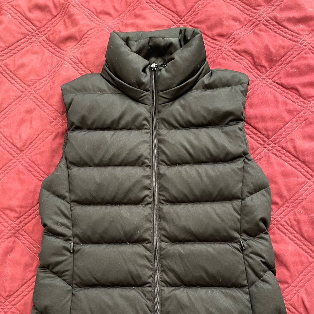 Uniqlo down vest
